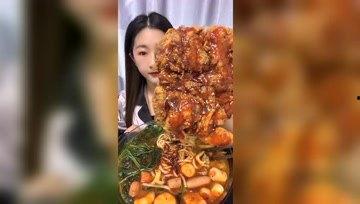 娱乐吃瓜酱麻绳